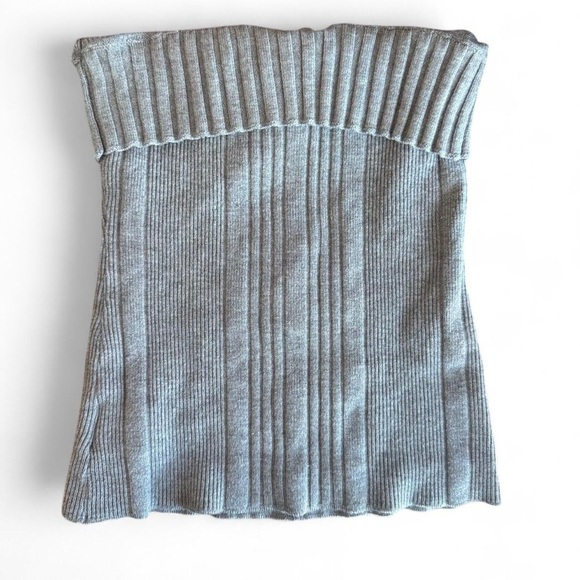 Gray Ribbed Tube Top - Picture 2 of 2